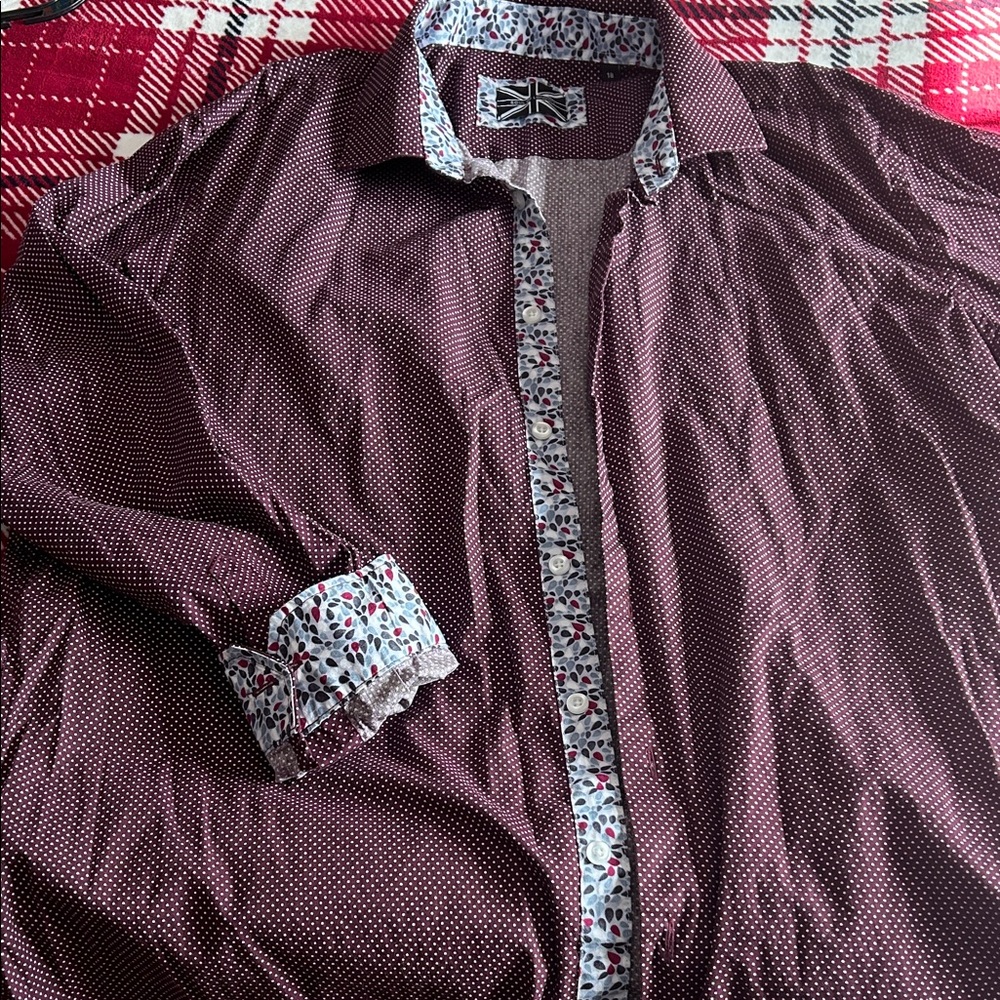 Men's Maroon Patterned Button-Down Shirt